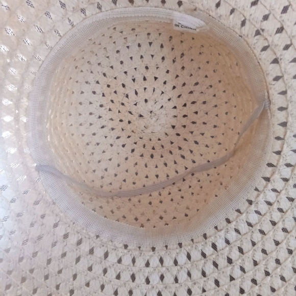 Sun hat - Picture 2 of 2